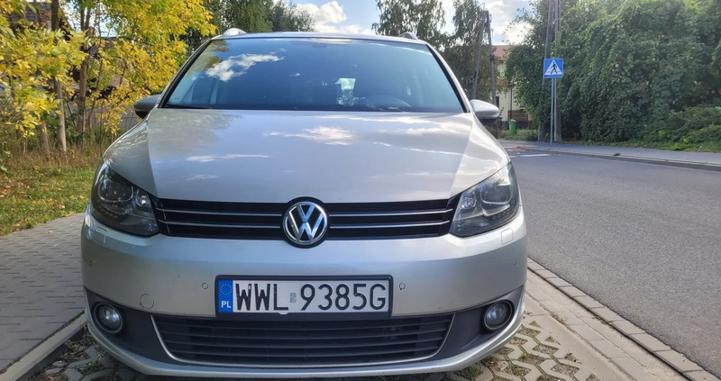 Volkswagen Touran cena 31900 przebieg: 231000, rok produkcji 2011 z Kobyłka małe 191